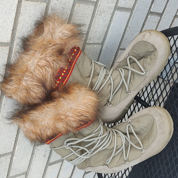 Brown Boots - Picture 2 of 12